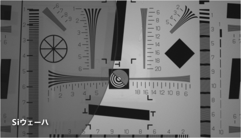 シリコンウェーハを透過撮影した例（SWIRで撮影（1550 nm））